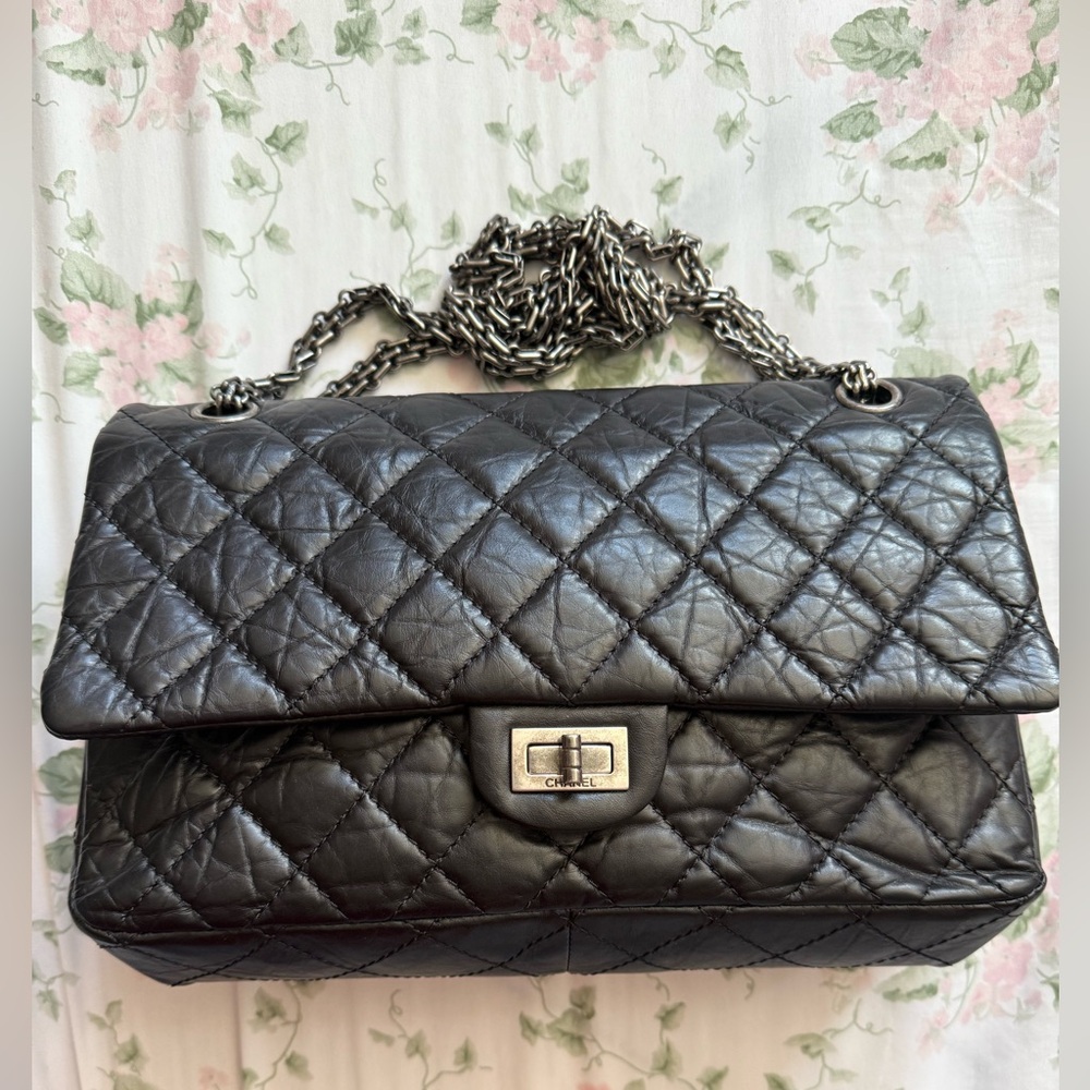 100% Authentic Chanel Medium Flaps Bags